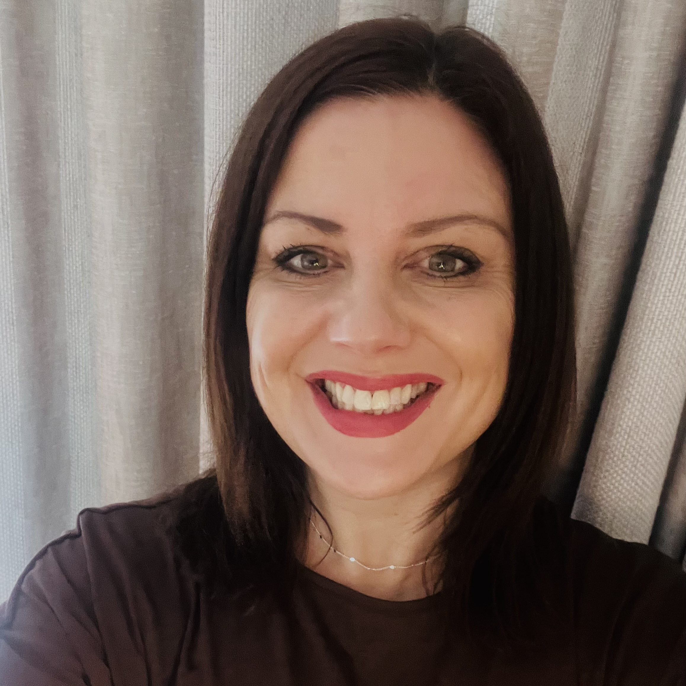 Gina Ewington avatar